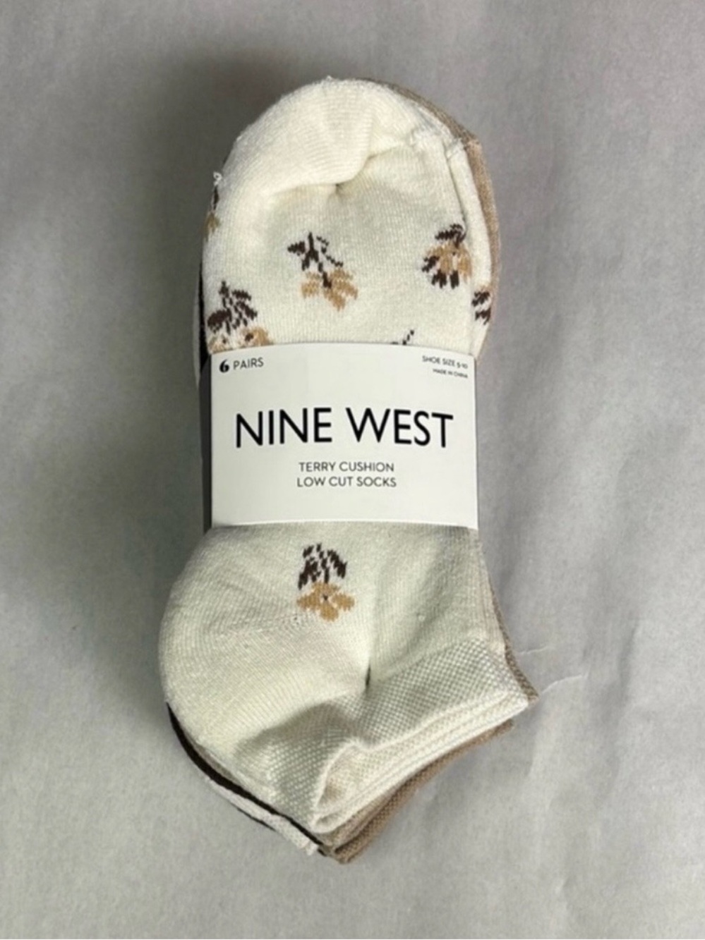 New Nine West Socks Women’s 6 Pair Multicolor Floral Terry Cushion Low Cut Socks